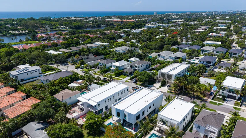 723 N Lake Ave Aerial 30
