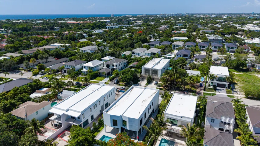 723 N Lake Ave Aerial 29
