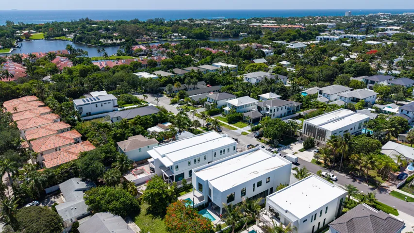 723 N Lake Ave Aerial 31