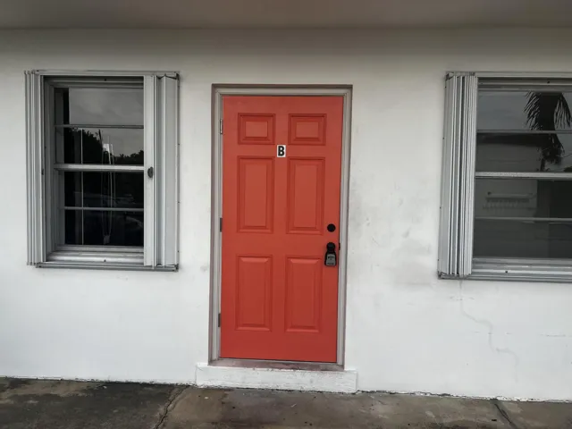 Building has been painted, it's no longer white.