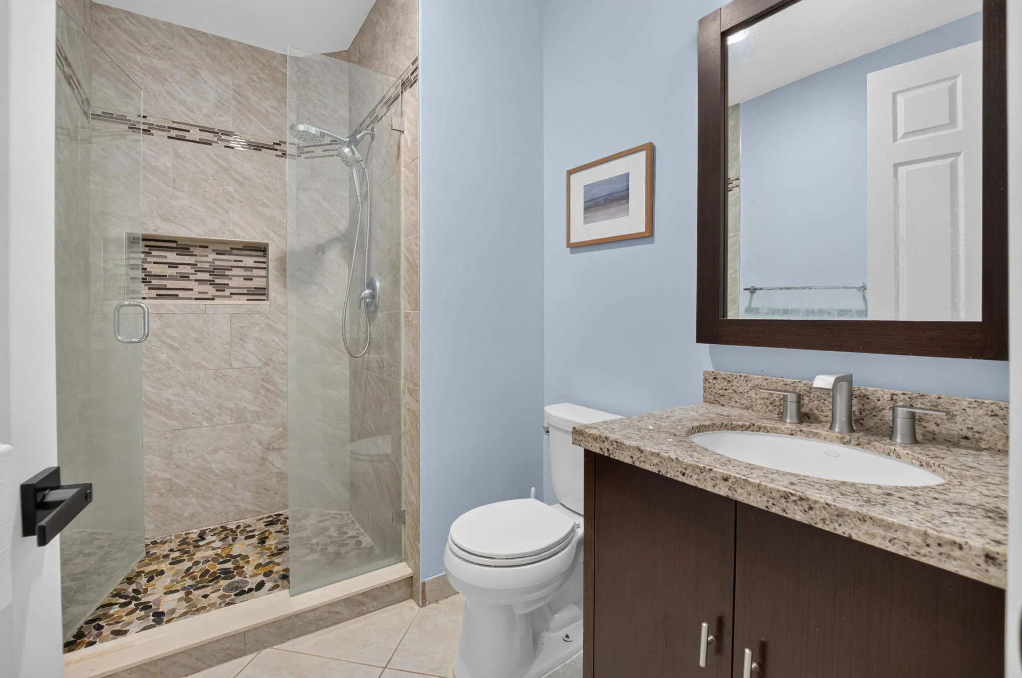 (4) Full Bath
