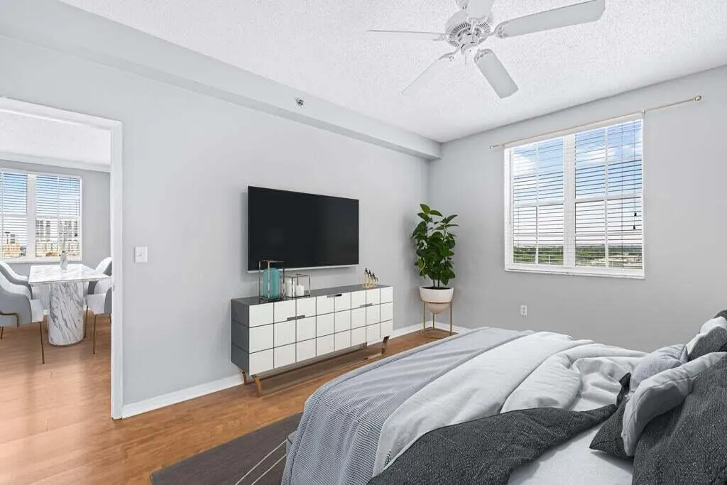 1112 Master Suite #1 - Virtually Staged