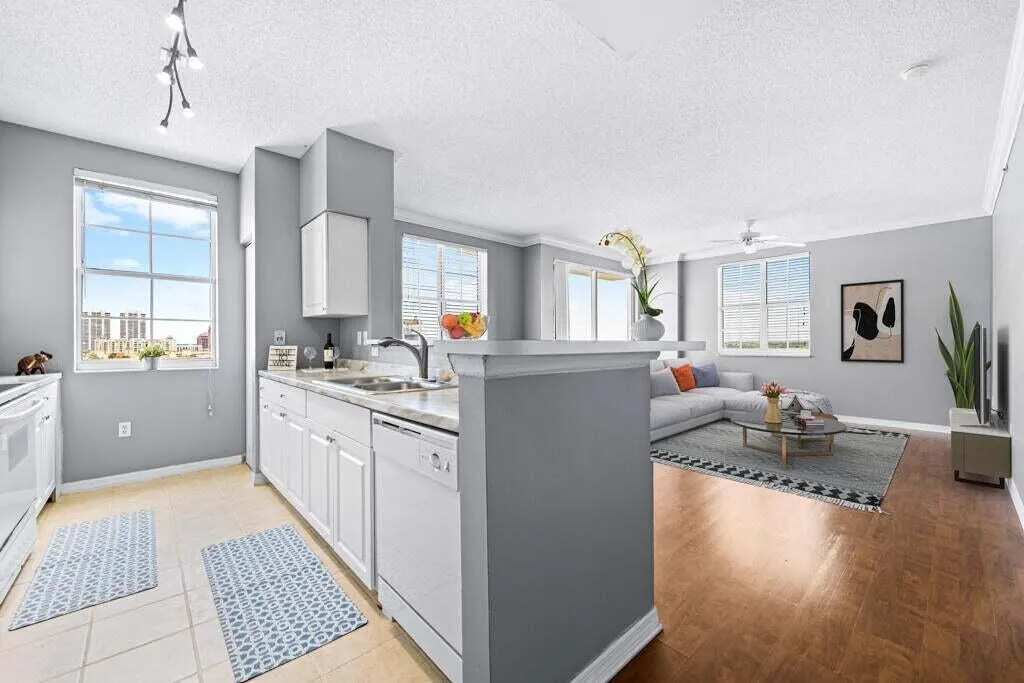 1112 View of Kitchen-LR from Entryway
