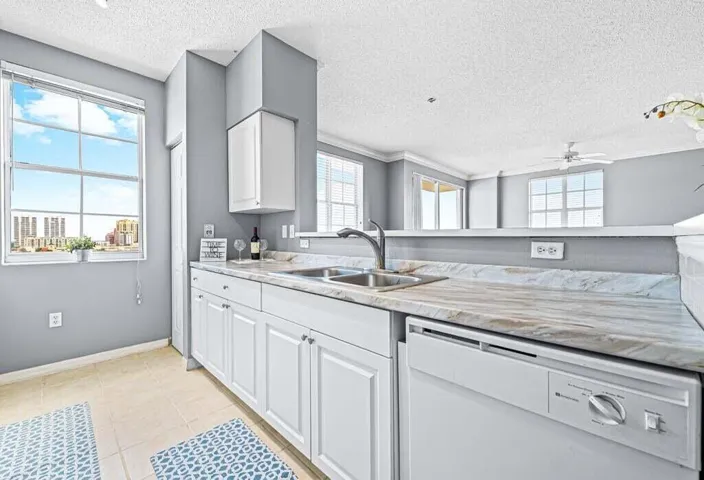 1112 kitchen 2