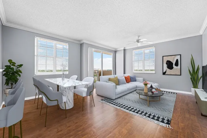 Grand view of 1112