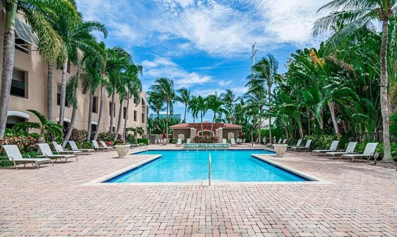 1112 Pool 3