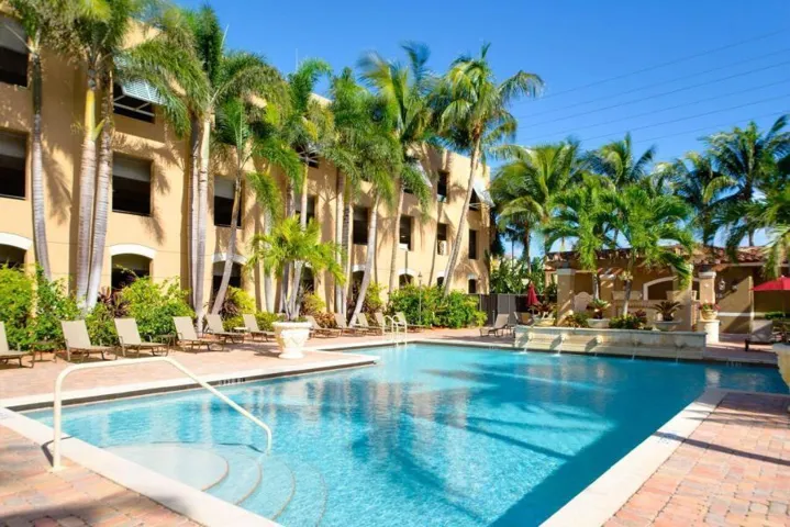 1112 pool 2