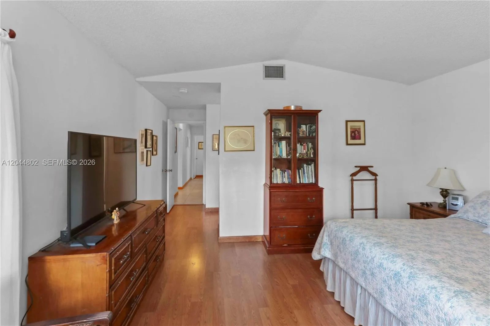 Property photo 24