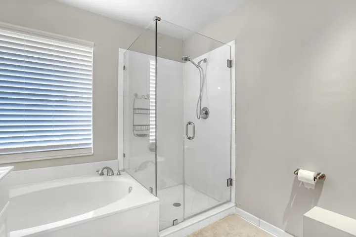 10751 Oak Bend (31)