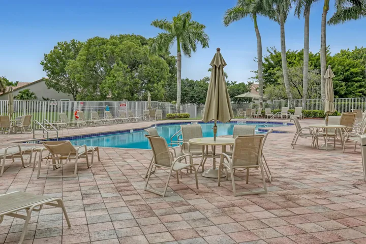 10751 Oak Bend (41)