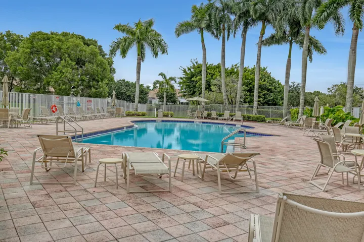10751 Oak Bend (42)