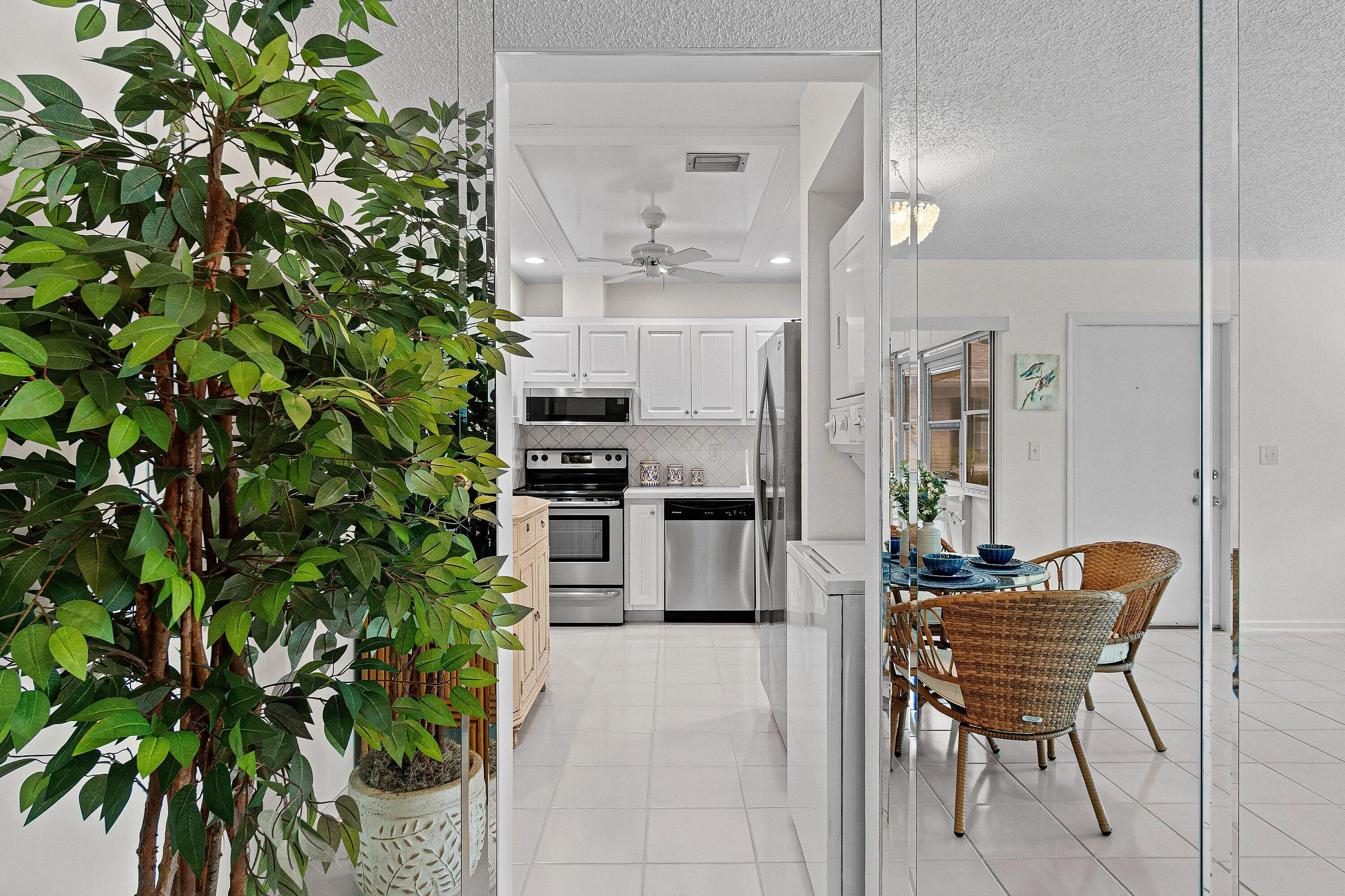013-10098South40thDrive-BoyntonBeach-FL-