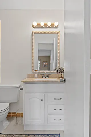 025-10098South40thDrive-BoyntonBeach-FL-