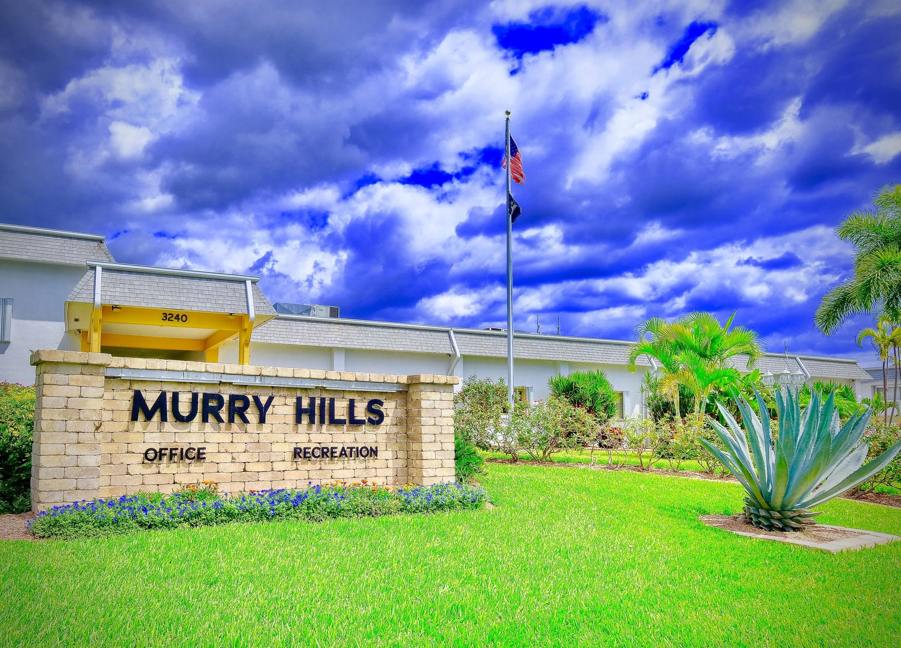 013-Murry-Hills-Condo