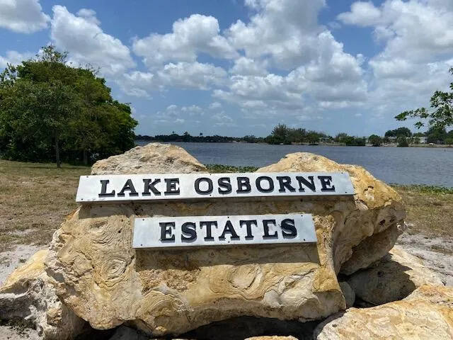 lake osborne logo rock