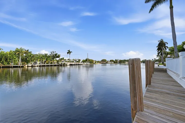 Docks