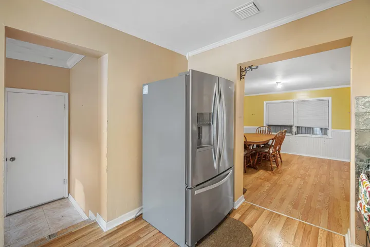 Kitchen / Dining