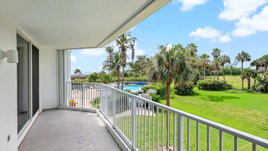 Tropical sunrise and sunset views from the south facing balcony