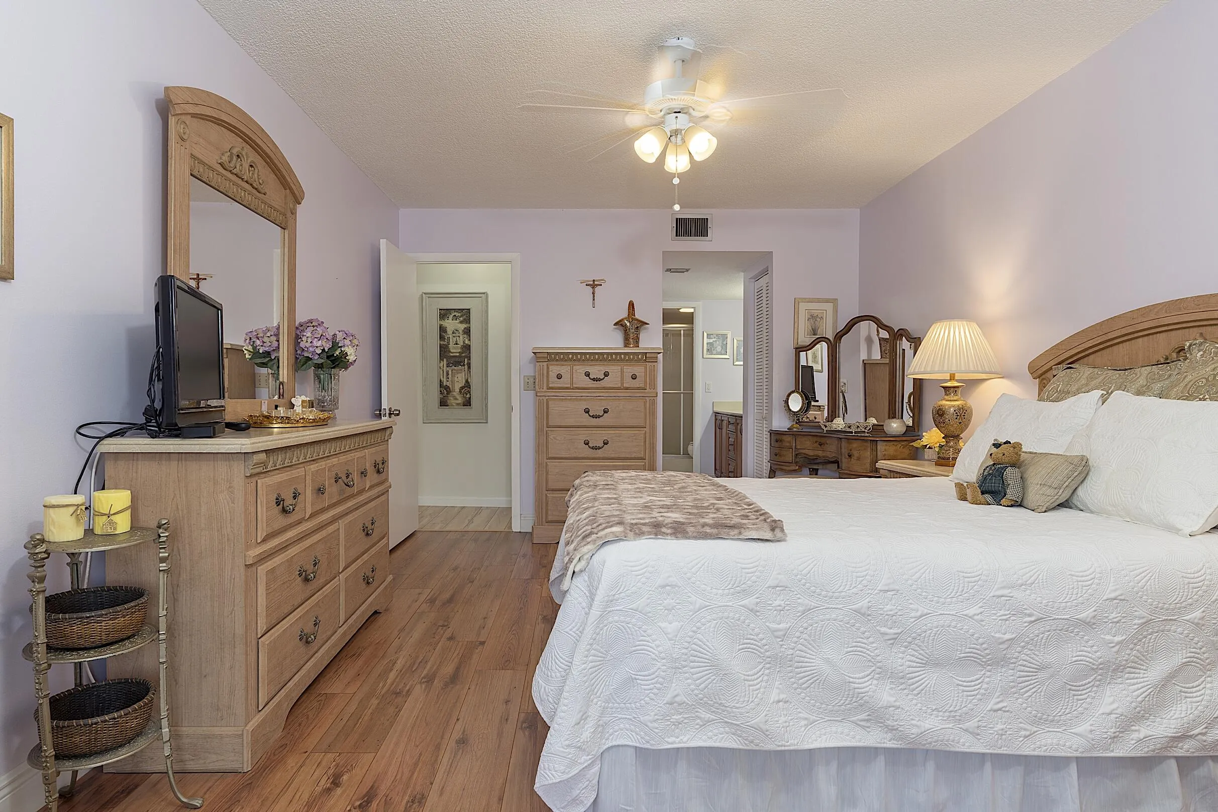 7844 Willow Springs - - 045