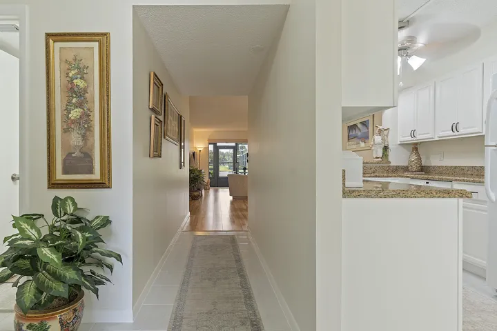 7844 Willow Springs - - 010