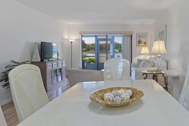 7844 Willow Springs - - 026
