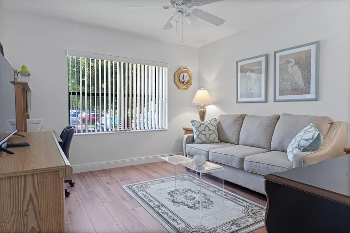 7844 Willow Springs - - 038