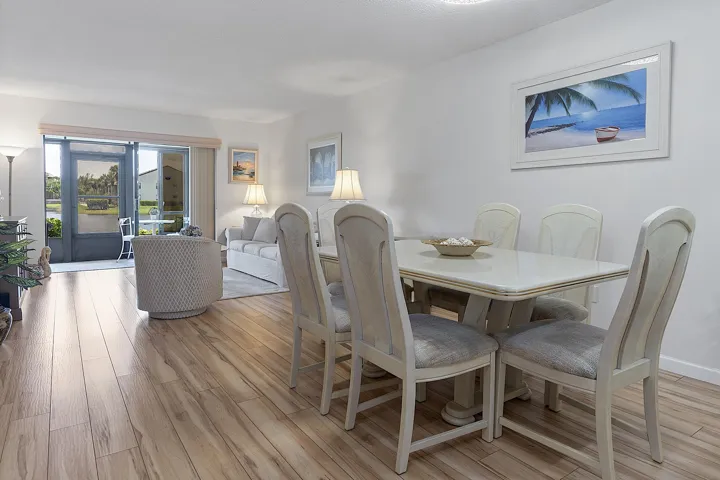 7844 Willow Springs - - 022