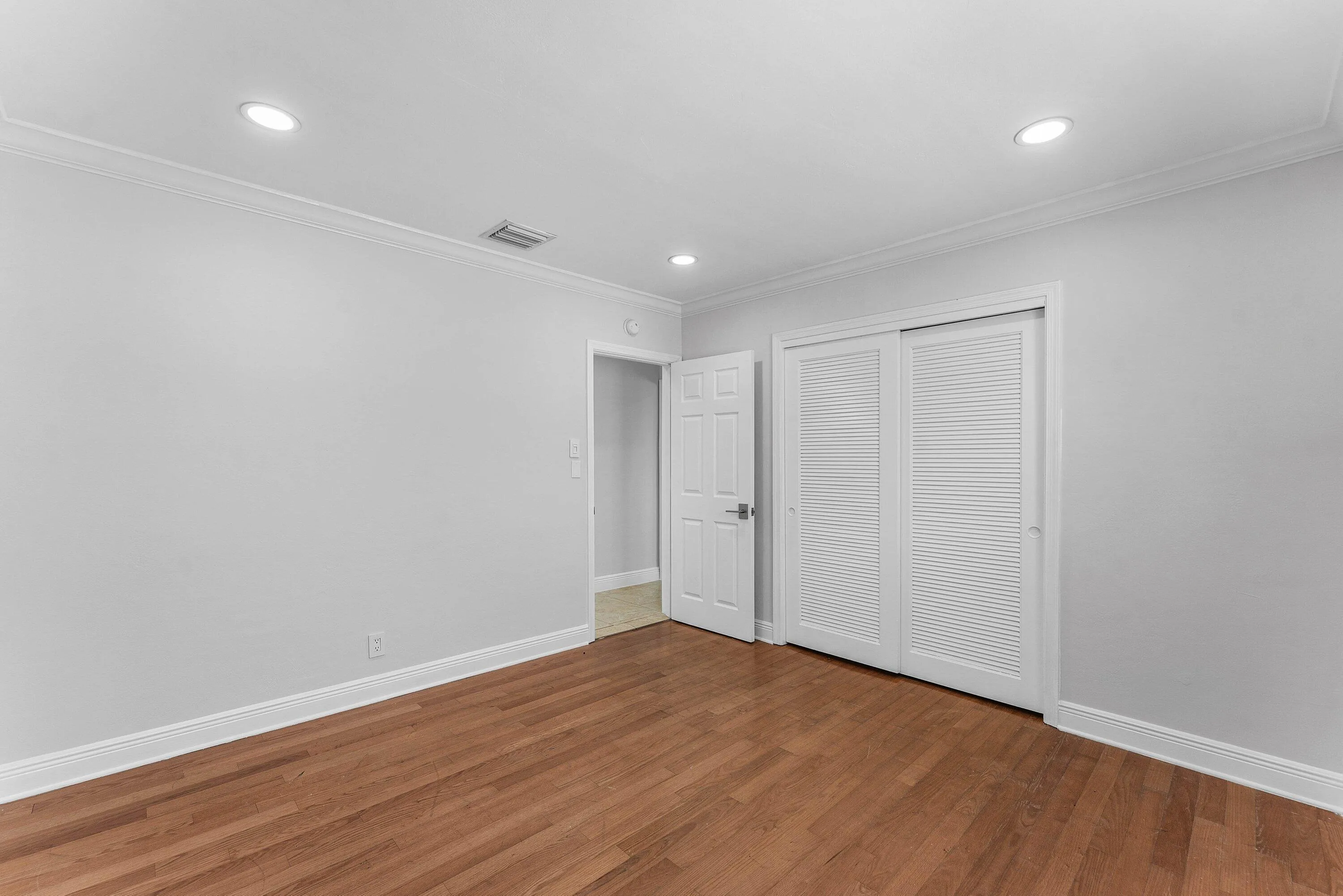 028-1525Southeast6thStreet-DeerfieldBeac