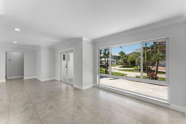 005-1525Southeast6thStreet-DeerfieldBeac