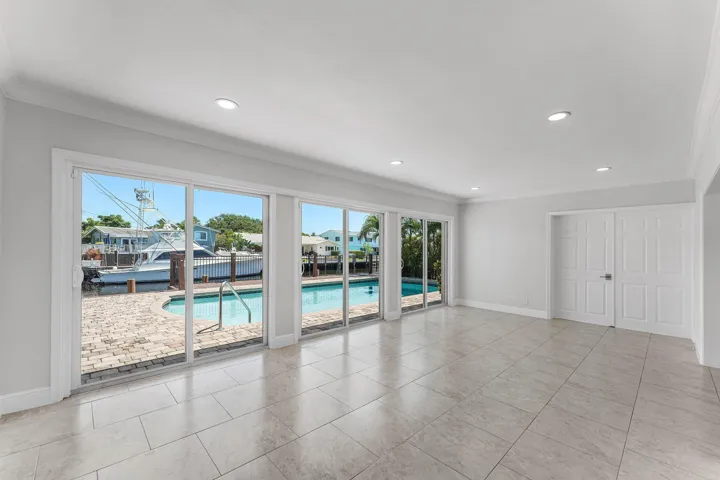 017-1525Southeast6thStreet-DeerfieldBeac