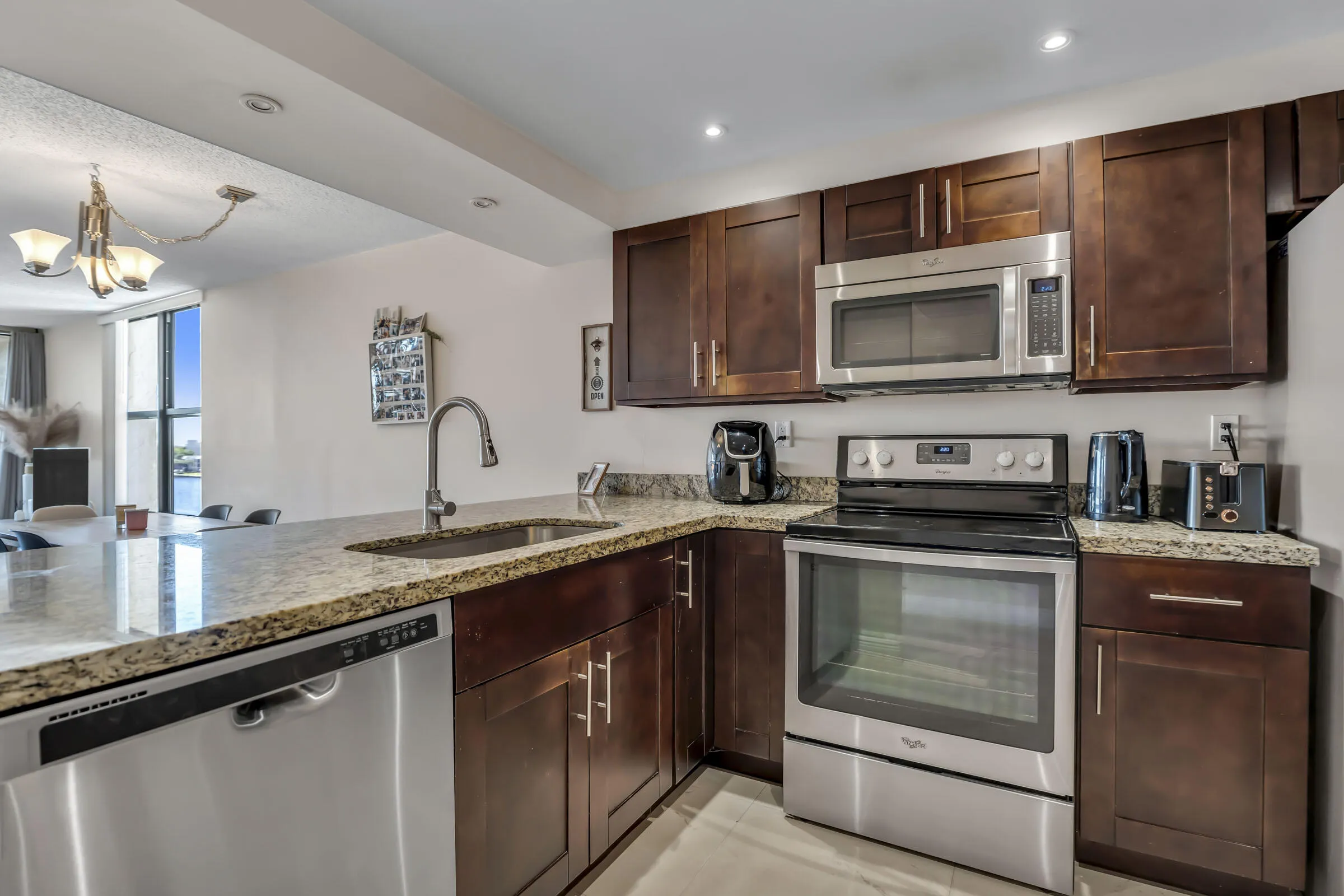 019
