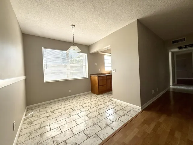 Bright & Cheerful Dining Area