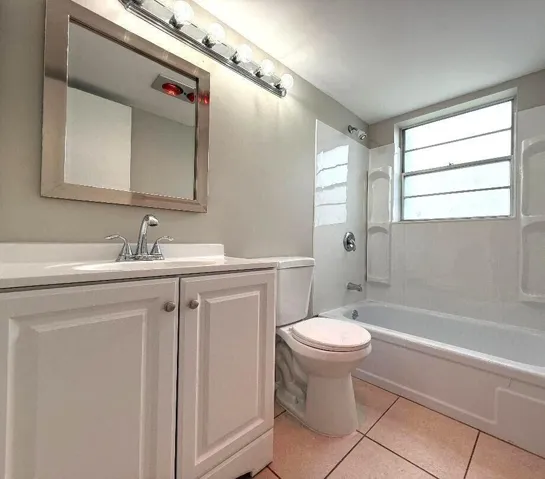 UPDATED FULL BATH