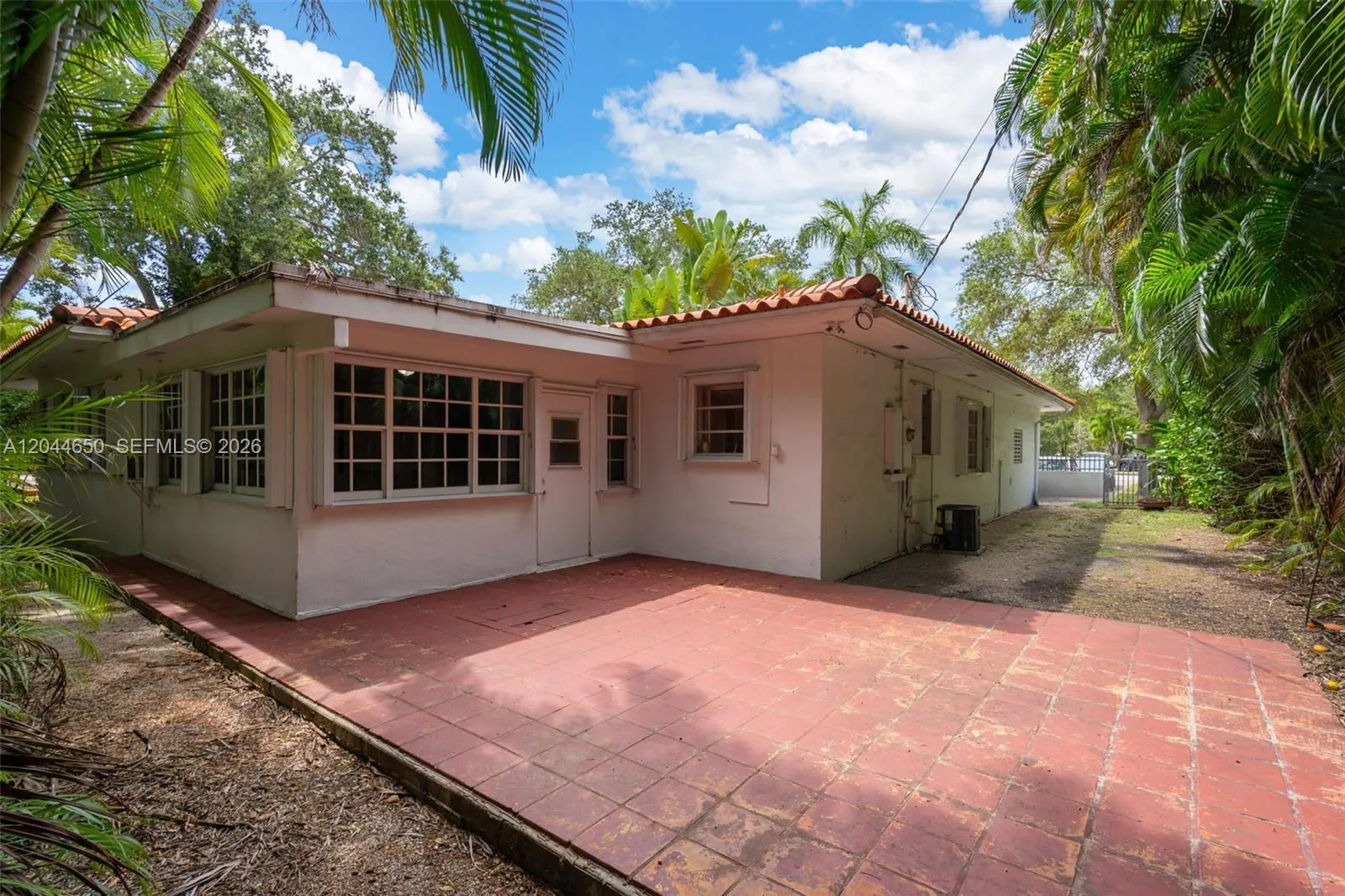 Property photo 34