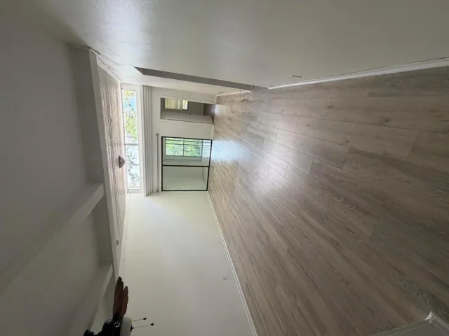 Living room - Front Angle
