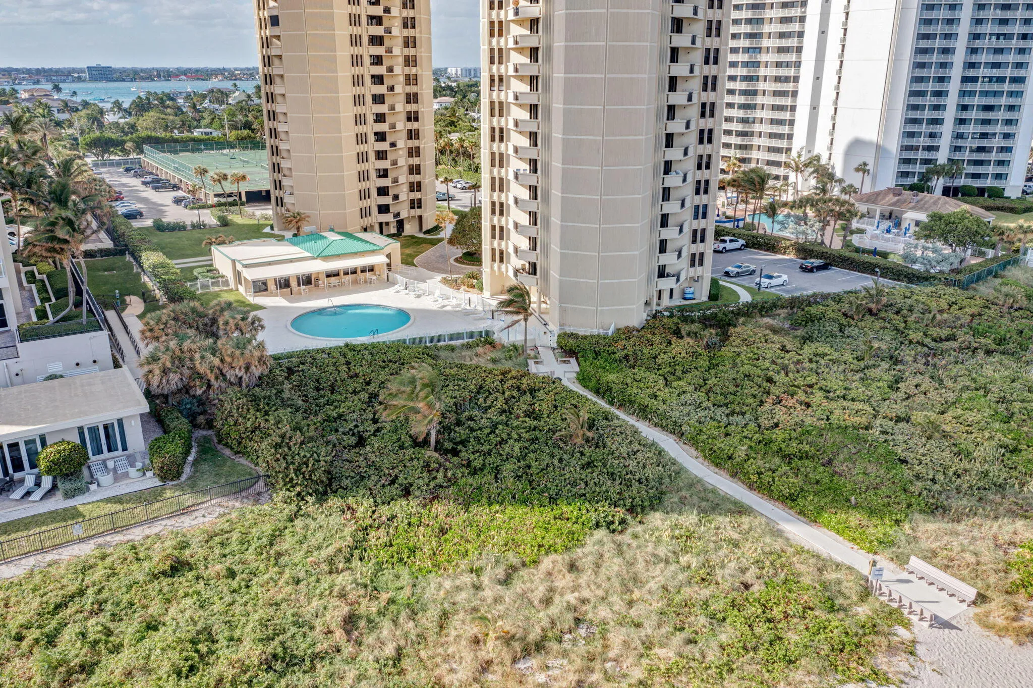 70-web-or-mls-45-print-DJI_0782JS