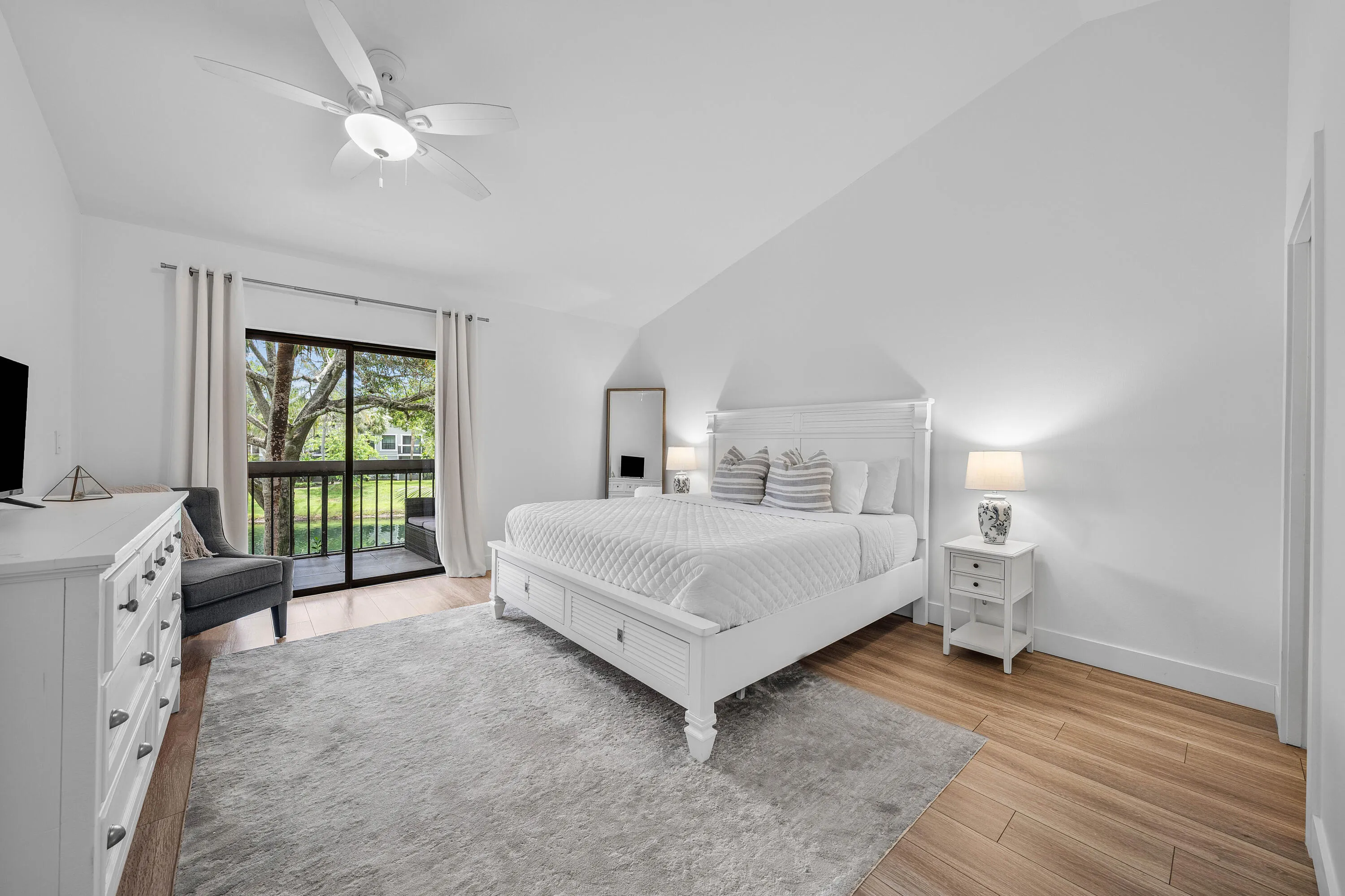 018-11863WimbledonCircle-Wellington-FL-3