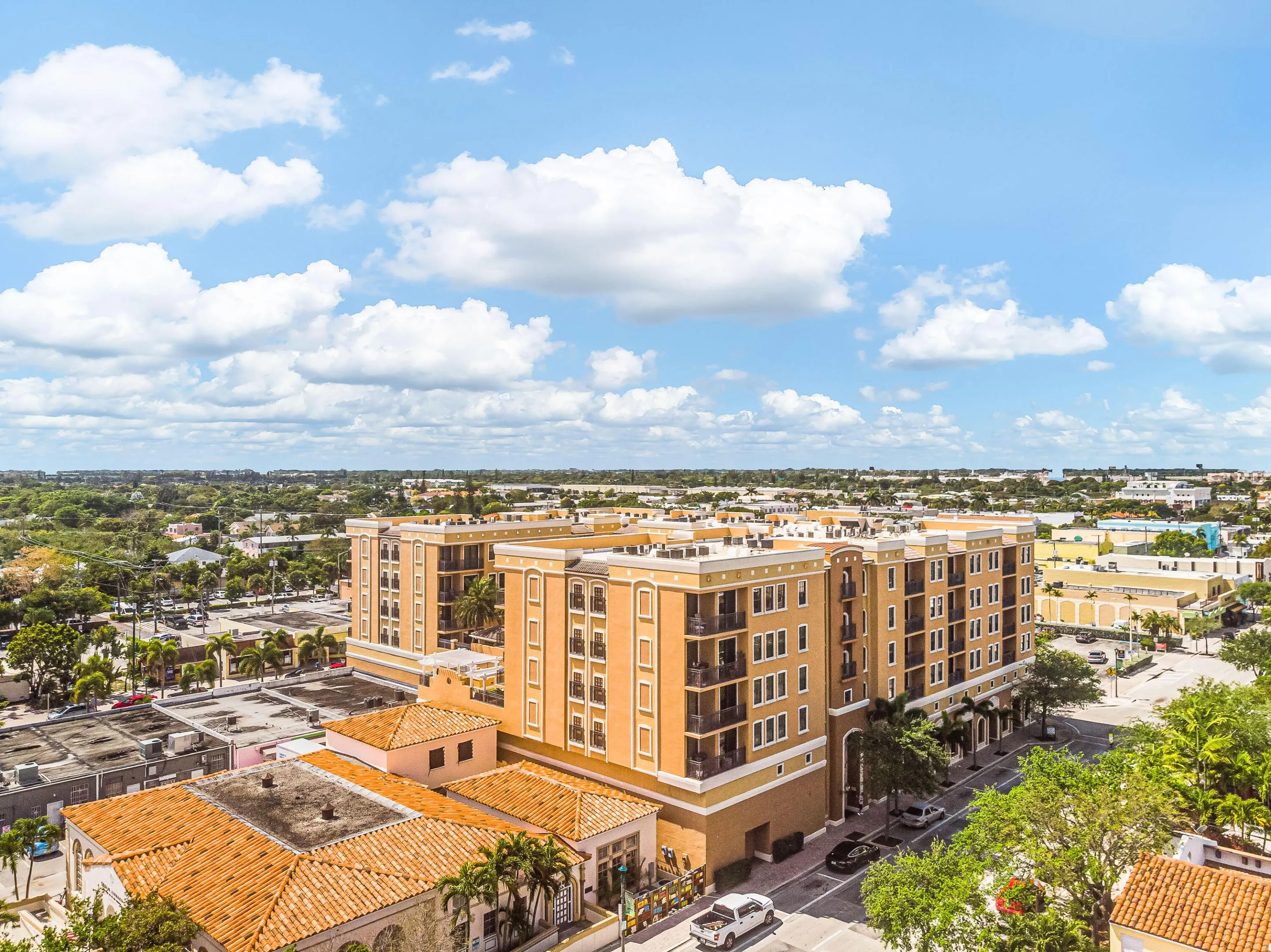 067_Lucerne Avenue