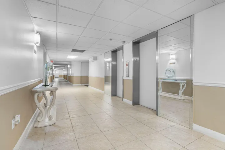 005-3460SouthOceanBoulevard-108-PalmBeac