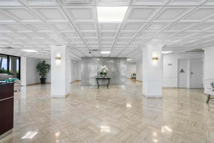 003-3460SouthOceanBoulevard-108-PalmBeac