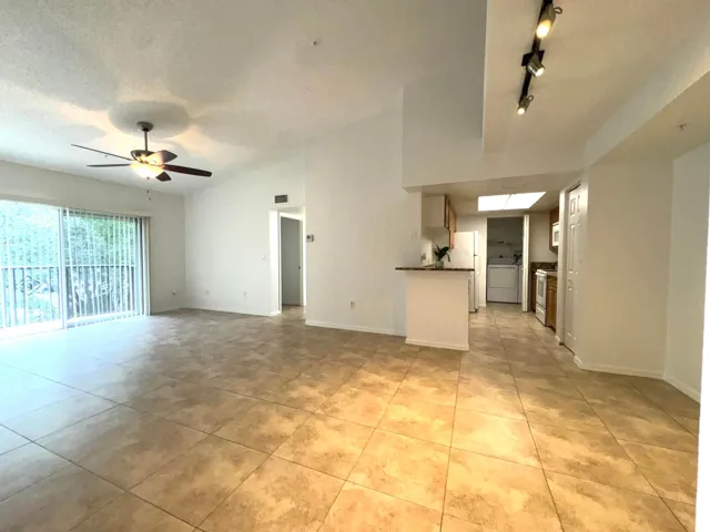 Living rm