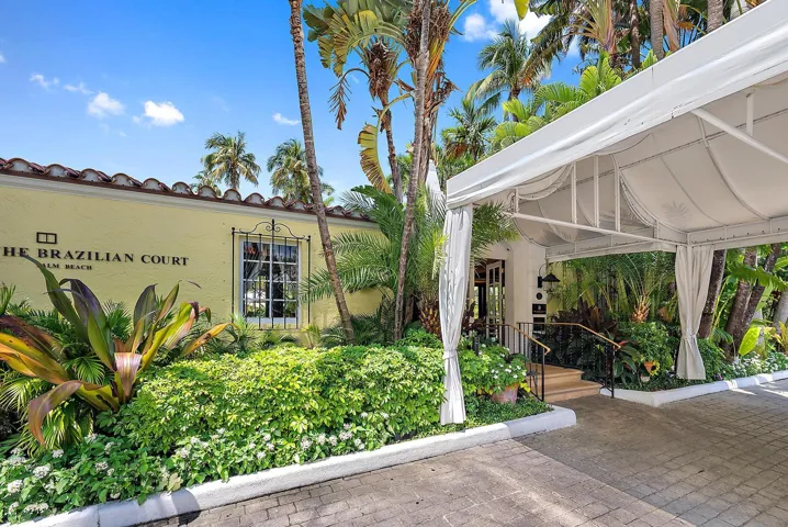 301 Australian Ave unit 305-20