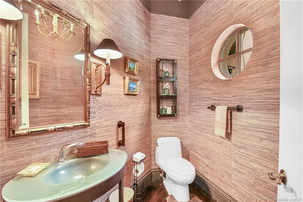 Property photo 32