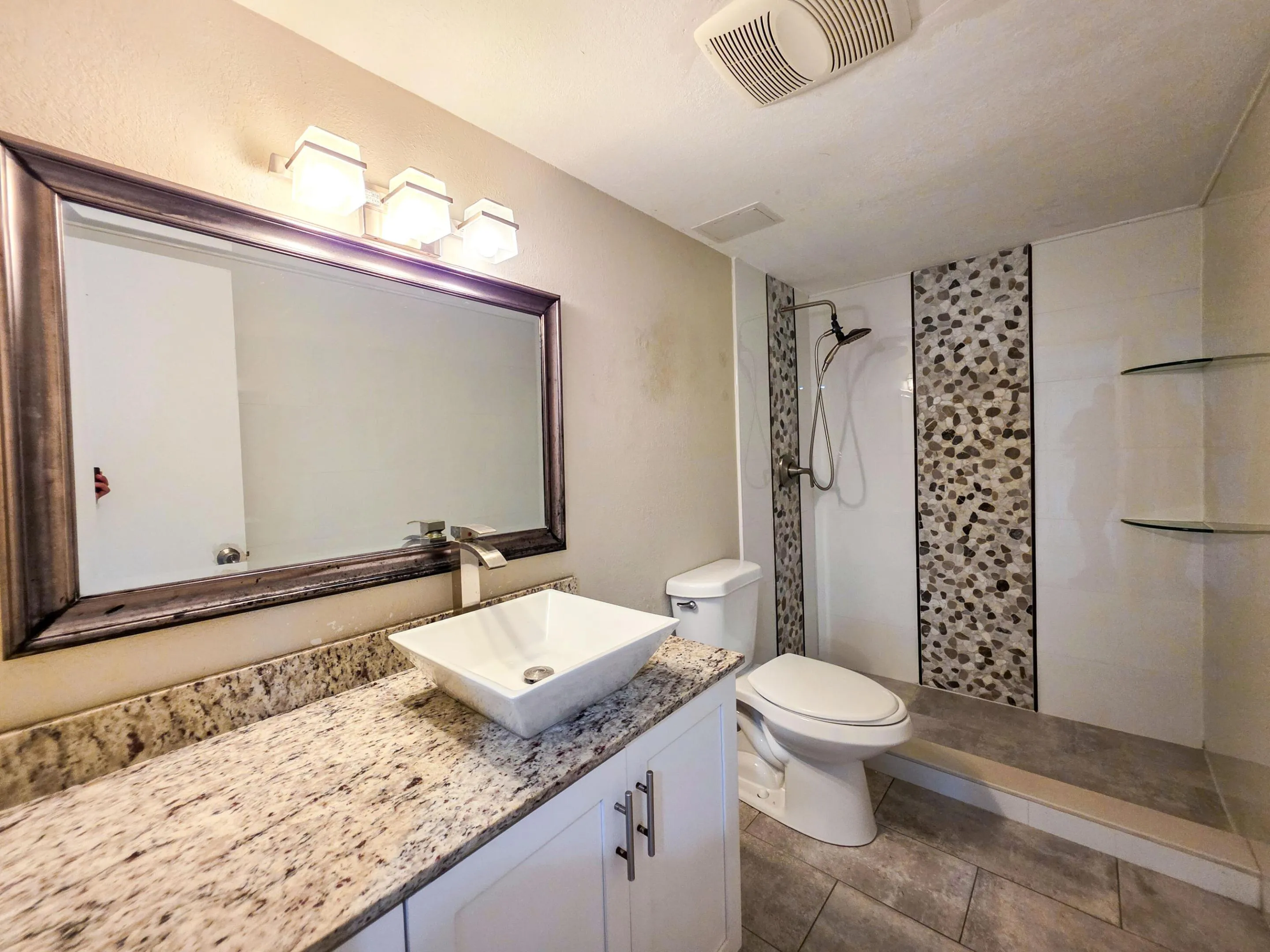Bathroom secondary