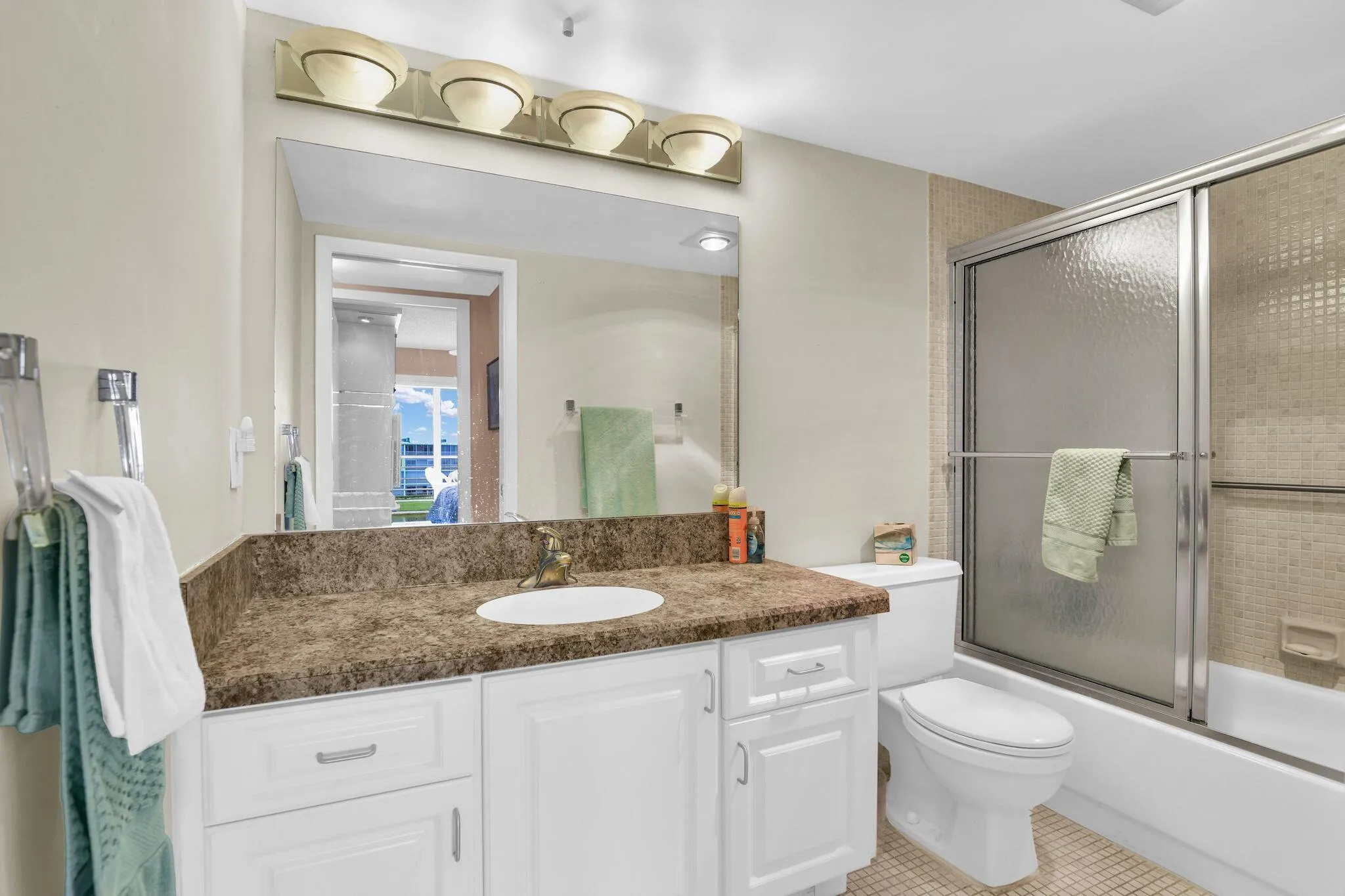 4053 Wolverton C pic 6
