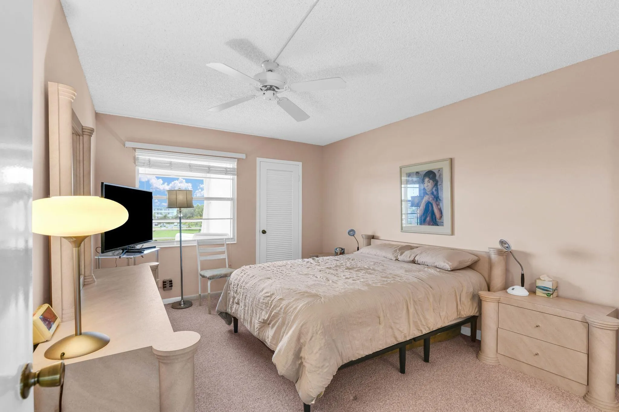 4053 Wolverton C pic 20