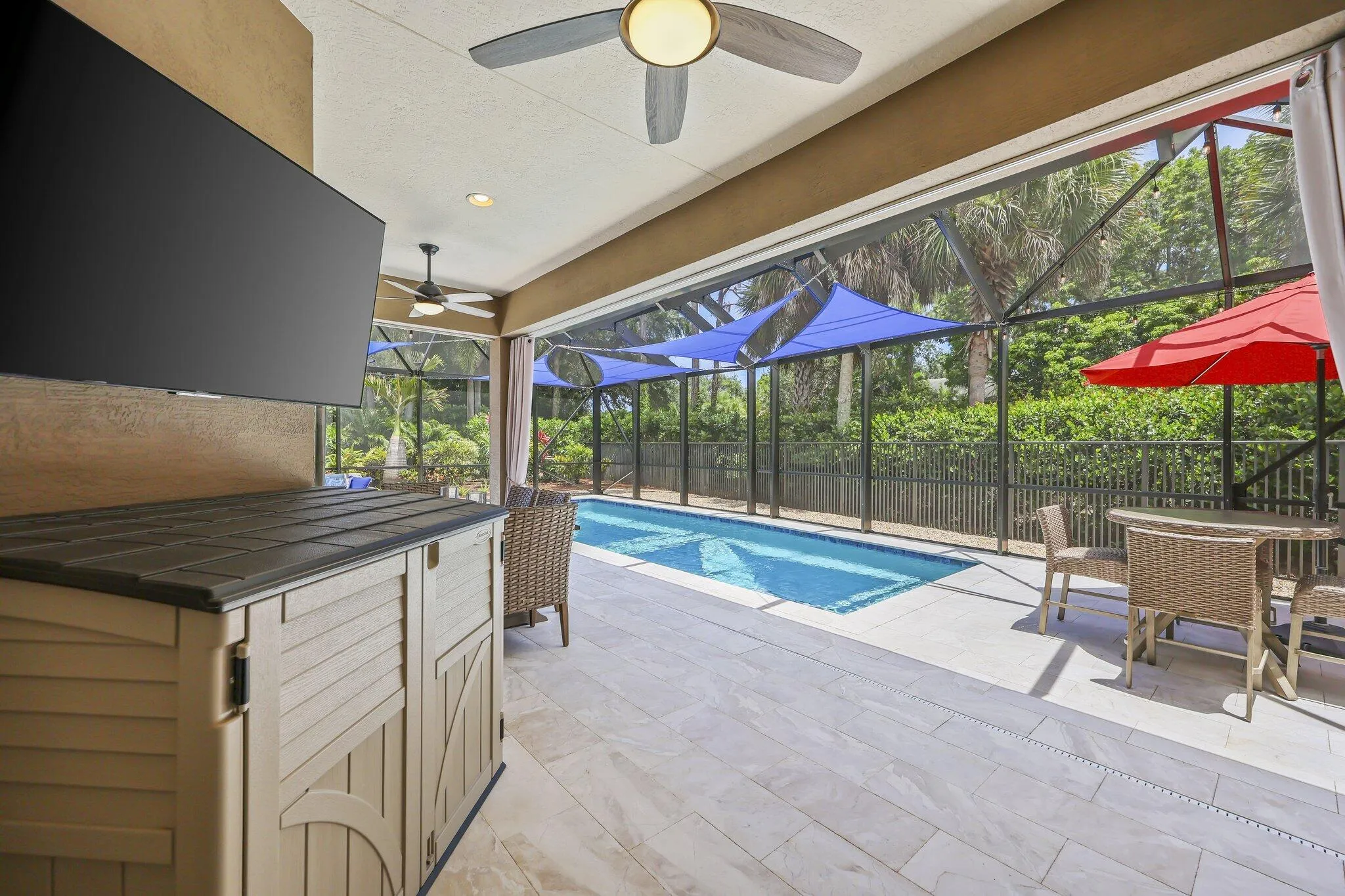 12181 Aviles Circle - 26.jpg-SMALL
