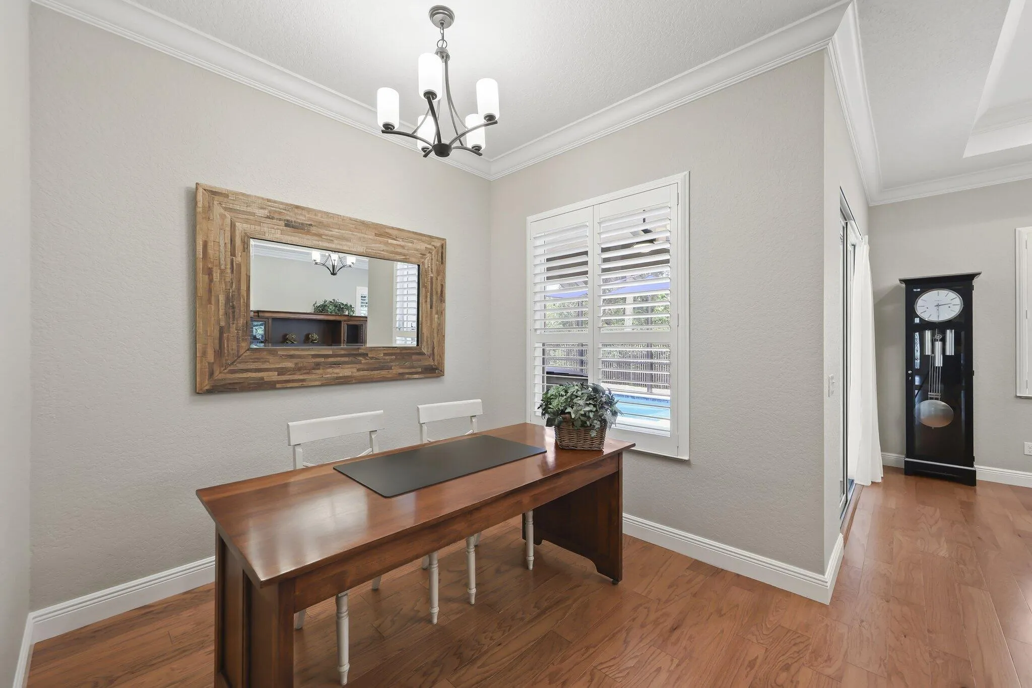 12181 Aviles Circle - 16.jpg-SMALL