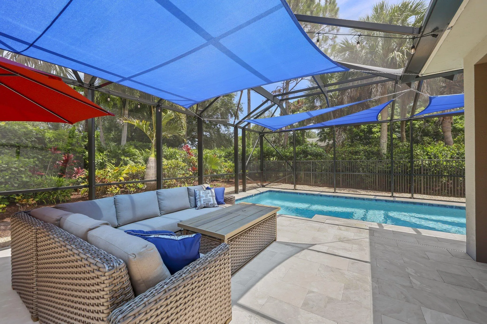 12181 Aviles Circle - 31.jpg-SMALL