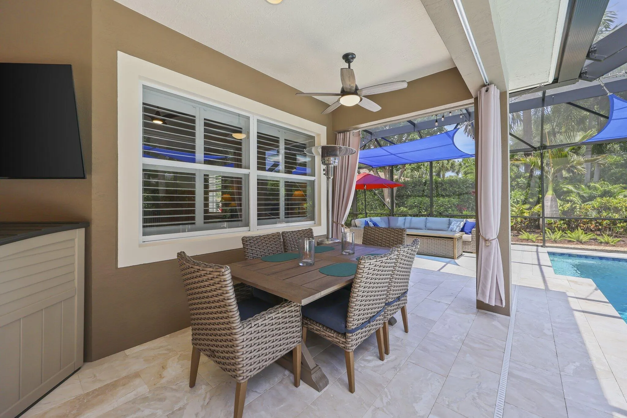 12181 Aviles Circle - 29.jpg-SMALL